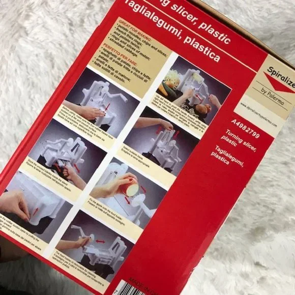 NWOT Spiralizer Turning Slicer with 3 Blades - Picture 8 of 13